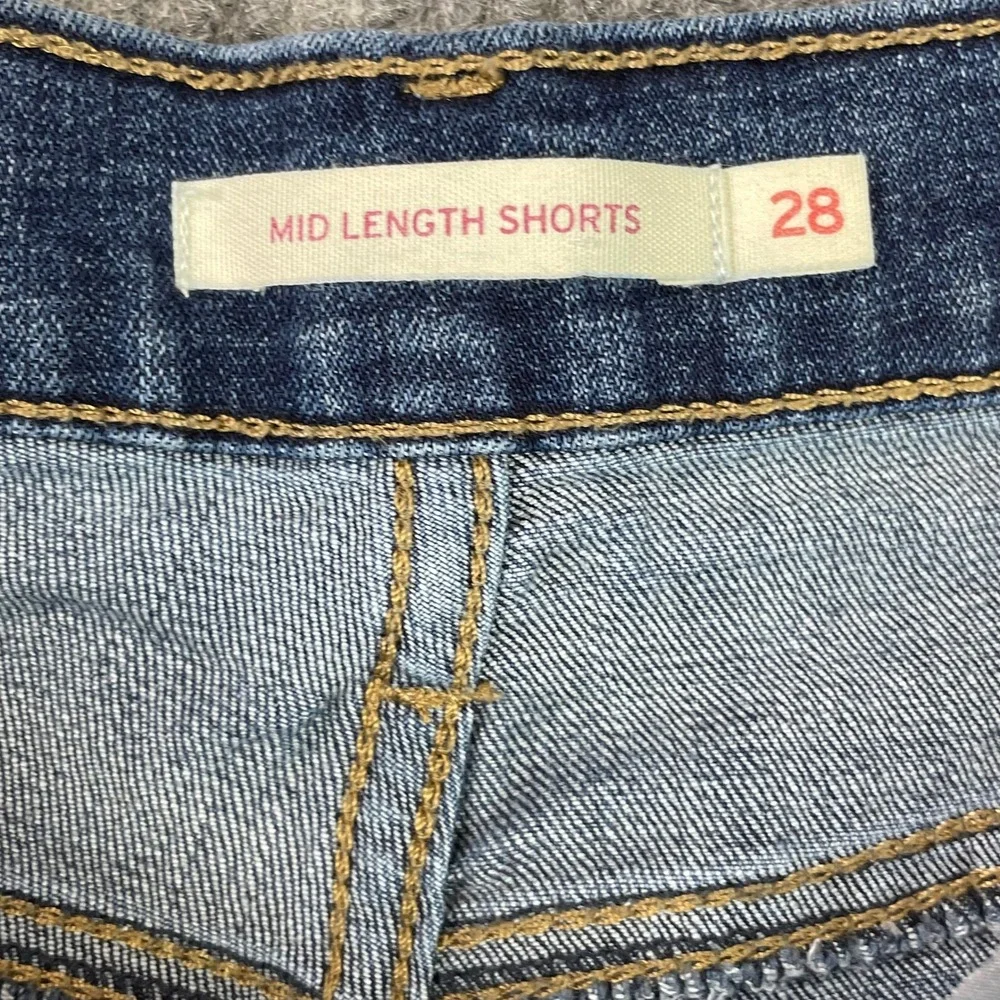 Levi's Mid Length Shorts Womens 28 Blue Denim Cuffed Stretch Casual Summer